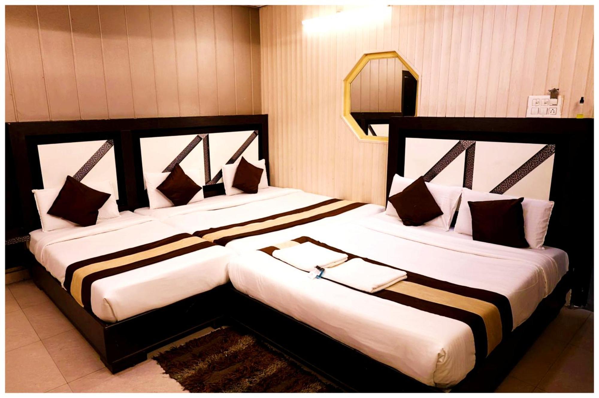 Grg Pardesi Hotel Haridwār المظهر الخارجي الصورة