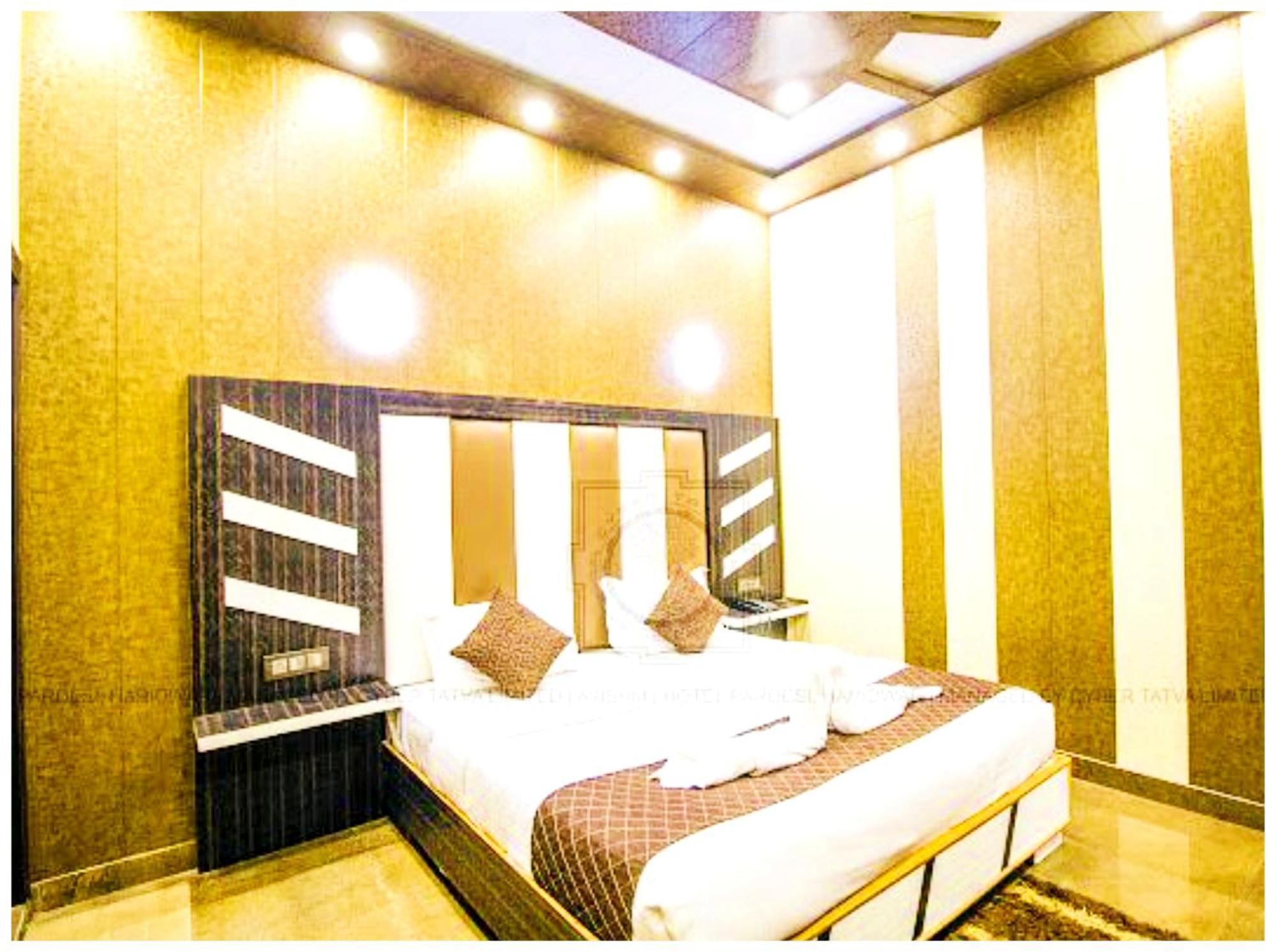 Grg Pardesi Hotel Haridwār المظهر الخارجي الصورة