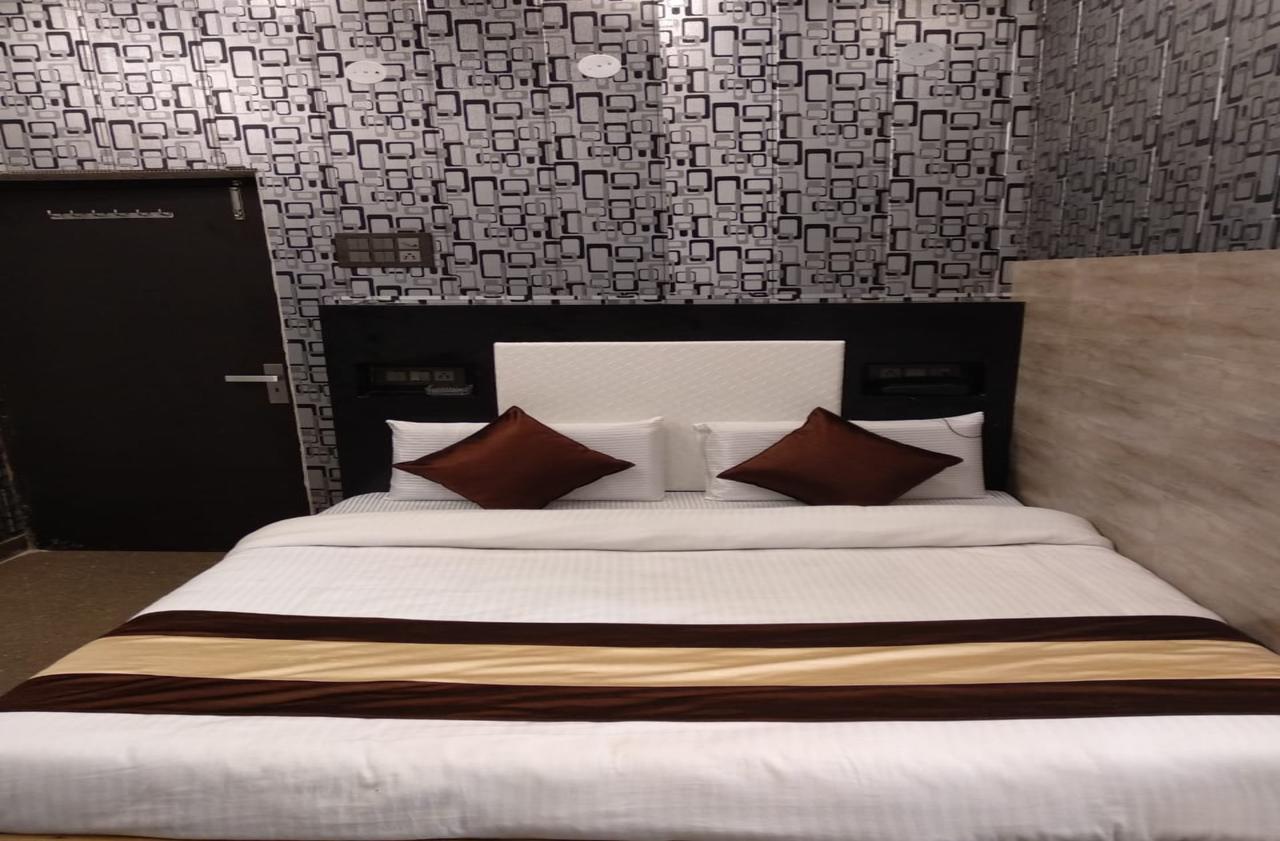 Grg Pardesi Hotel Haridwār المظهر الخارجي الصورة