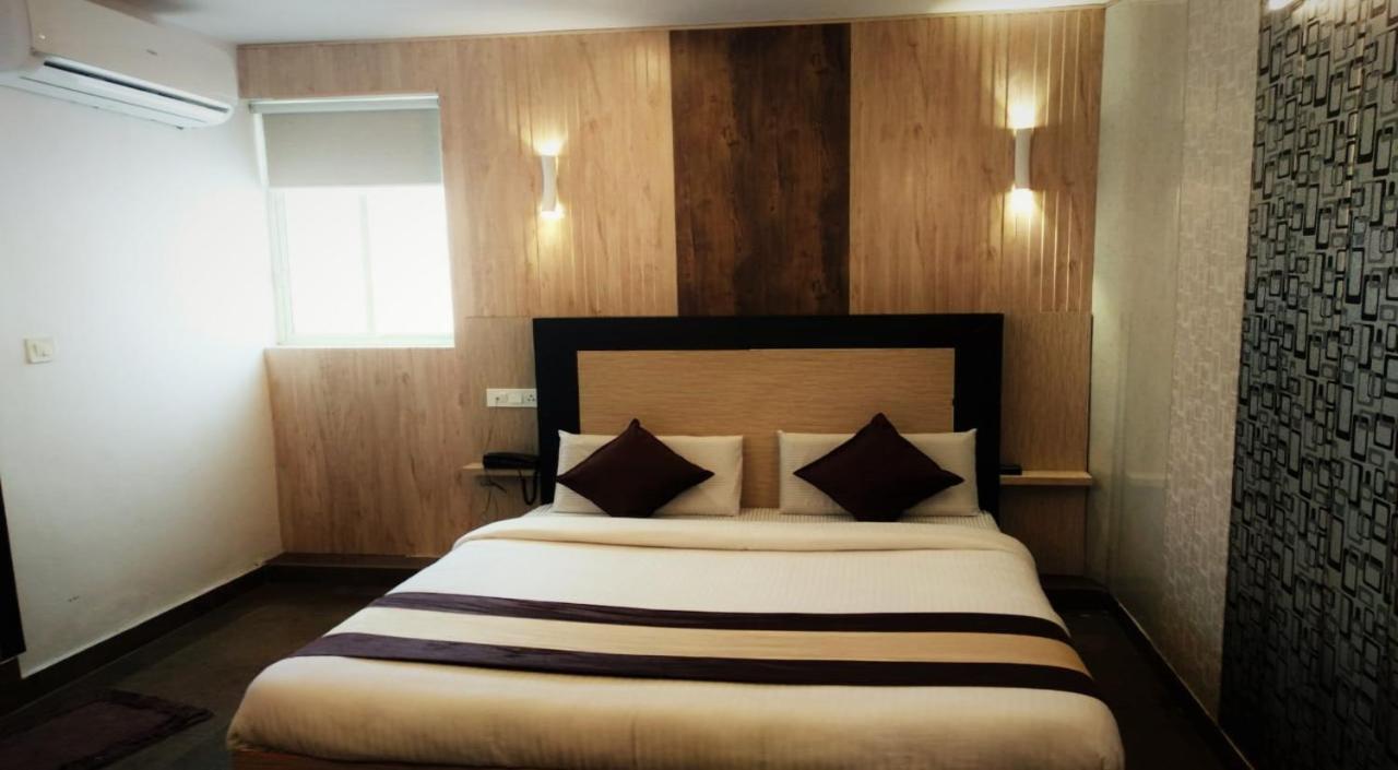 Grg Pardesi Hotel Haridwār المظهر الخارجي الصورة