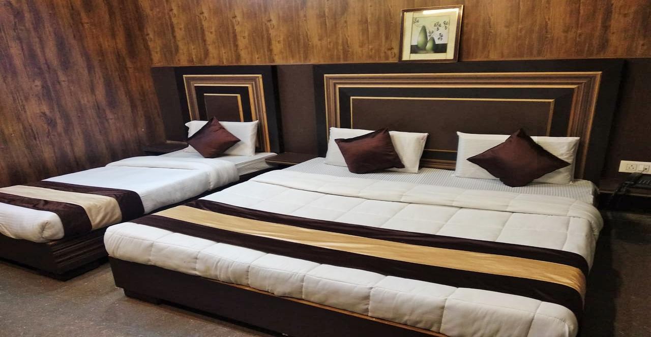 Grg Pardesi Hotel Haridwār المظهر الخارجي الصورة