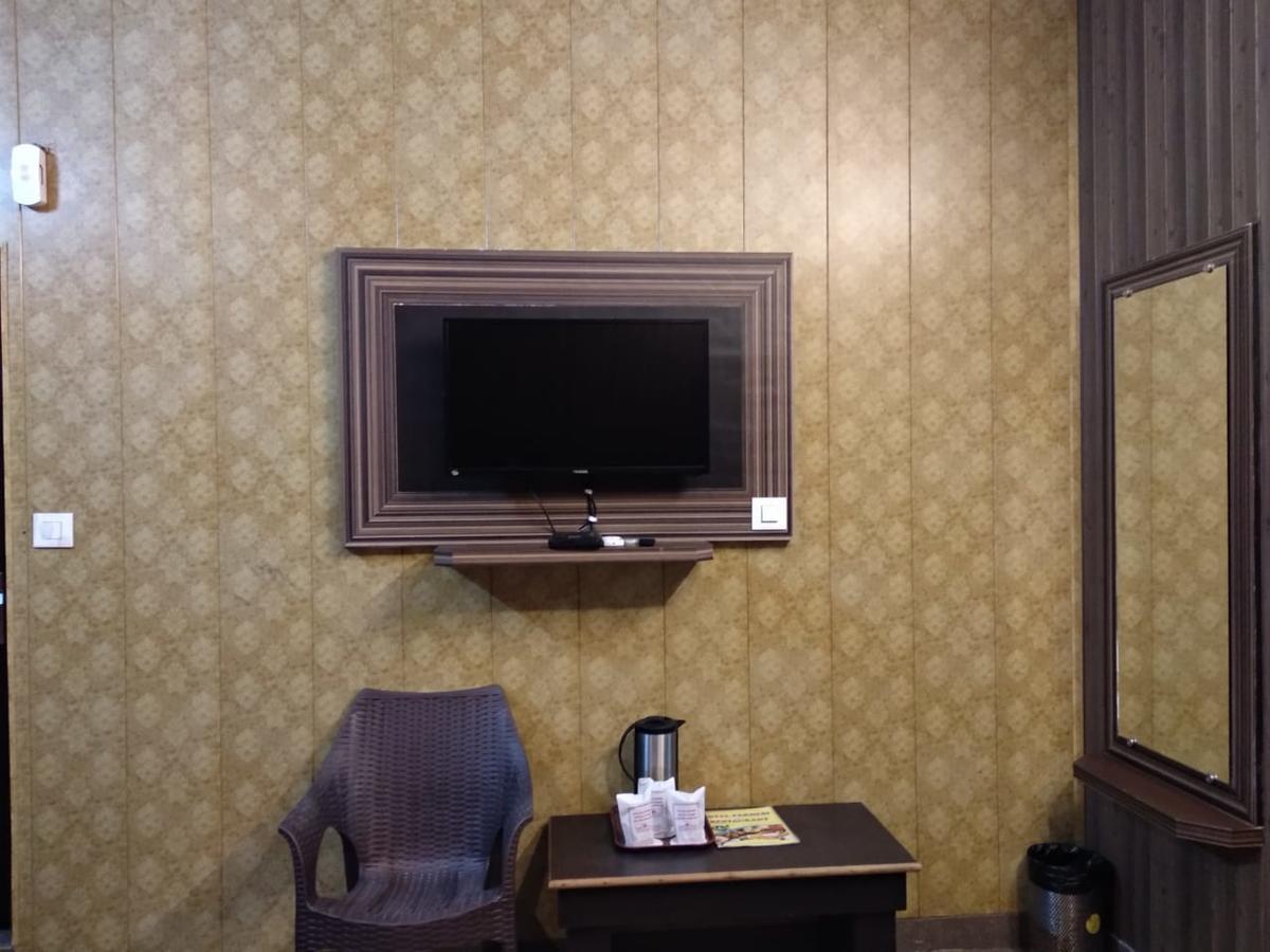 Grg Pardesi Hotel Haridwār المظهر الخارجي الصورة